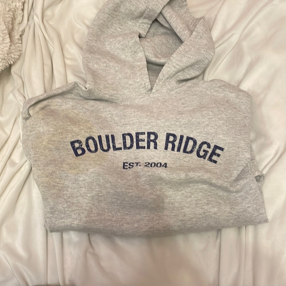 Boulder ridge hoodie